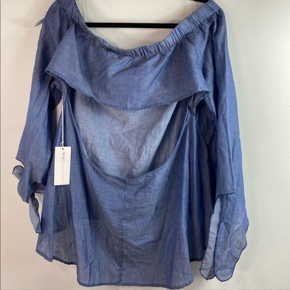 TRUTH NYC X-large denim color, off shoulder top ,open back Tie’s at wrist - Picture 2 of 9